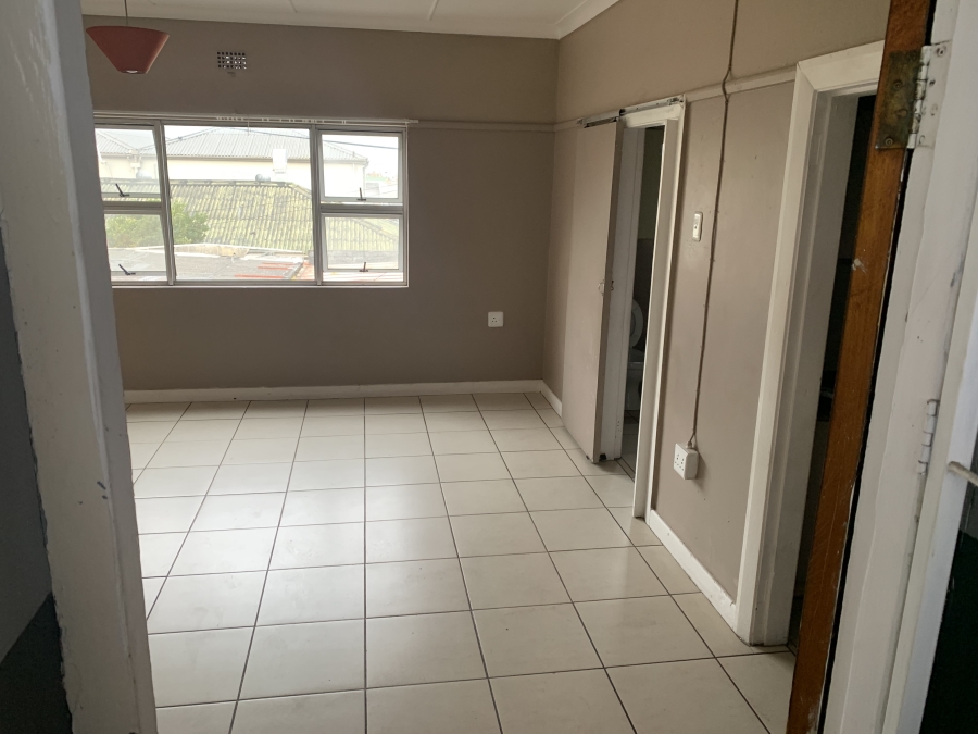 To Let 1 Bedroom Property for Rent in Mossel Bay Central Western Cape